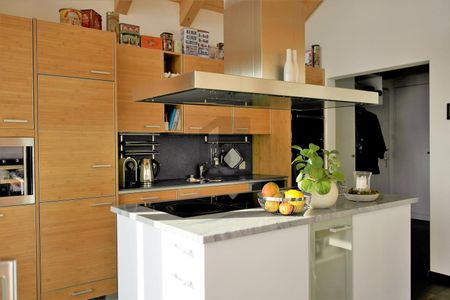 WITH A WONDERFUL VIEW OF THE SEA AND MOUNTAINS - Foto 3