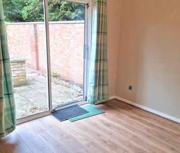 Armada Close - Photo 5
