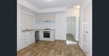 2x2 Apartment in East Cannington - Photo 3