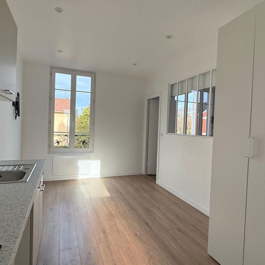 2P proche GARE HOUILLES CARRIERES, - Photo 1