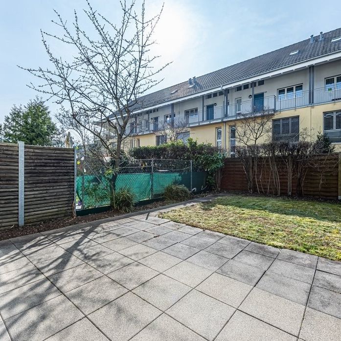 Votre nouvelle maison sur deux étages avec un beau jardin - Photo 1