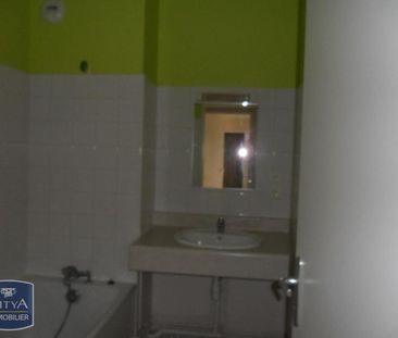 Location Appartement 2 pièces 48m² BOURGES 18000 - Photo 4