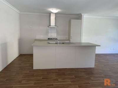 Affordable Three Bedroom Family Home - Photo 4