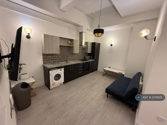 1 bedroom flat to rent - Photo 1
