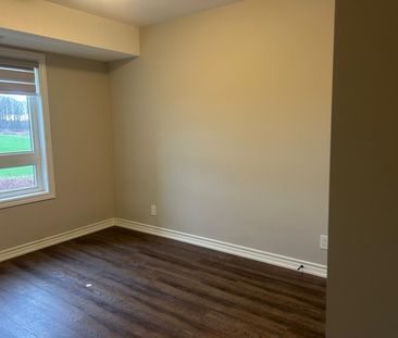 For Lease - 235 Chapel Hill Drive Unit# 19, Kitchener, Ontario - Photo 5