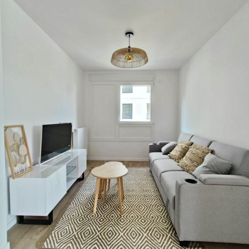 Appartement 4 pièces 81 m² Asnières-sur-Seine - Photo 1