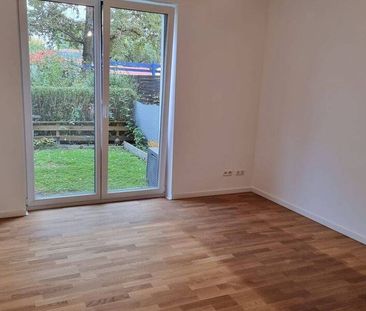Tolle Neubauwohnung mit Terrasse direkt vor der Straßenbahn - Foto 1