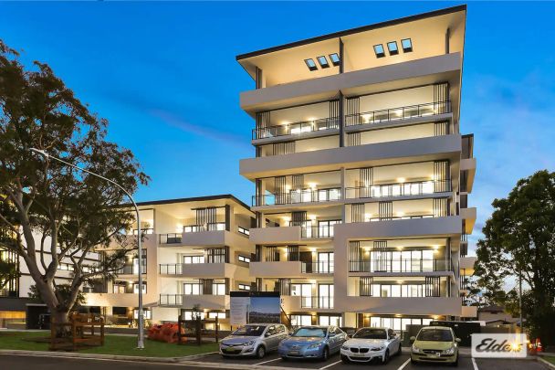 “Penthouse - Pets on Application” - Photo 1