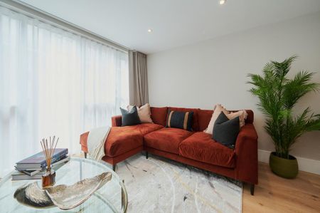 3 bedroom flat to rent - Photo 2