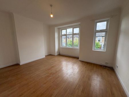 5 bedroom terraced house to rent - Photo 2
