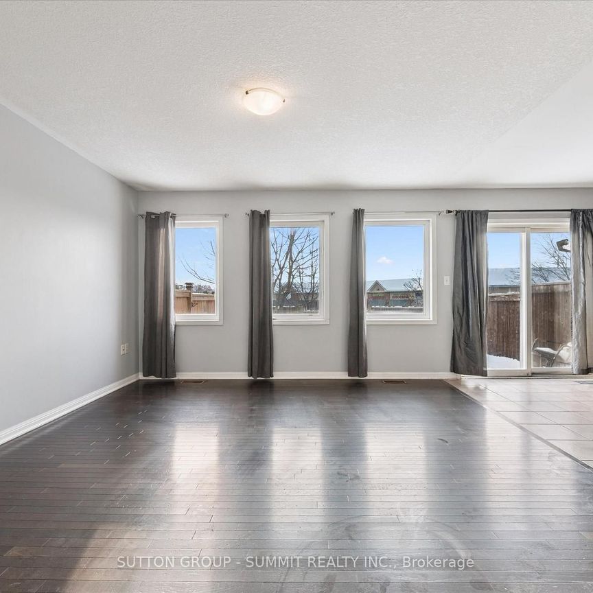 For Lease - 71 Garth Massey Drive Unit# 4, Cambridge, Ontario - Photo 1