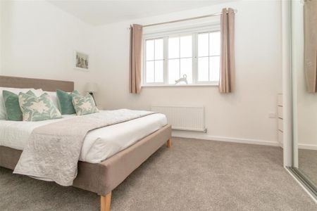 2 bedroom terraced house to rent - Photo 3