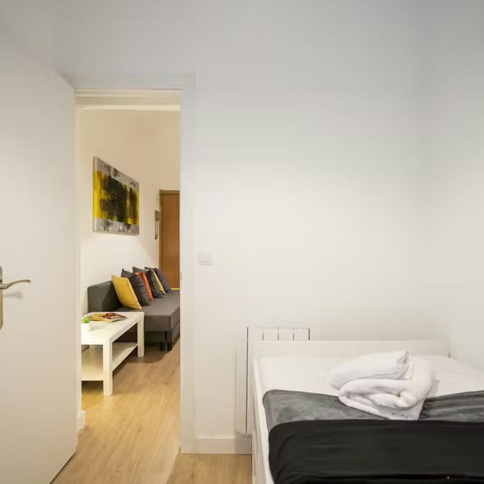 Calle Monteleón, Madrid, Community of Madrid 28010 - Photo 1