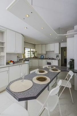 Carrer dAlvaro de Bazan, Valencia, Valencian Community 46010 - Photo 1