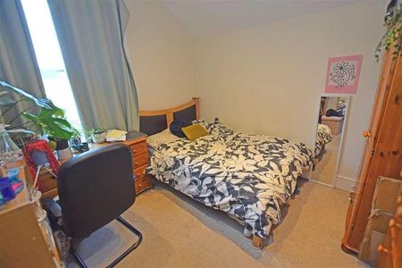 Africa Gardens, Heath/gabalfa, Cardiff, CF14 - Photo 5