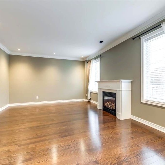 For Lease - 3113 Trailside Drive, Oakville, Ontario - Photo 1