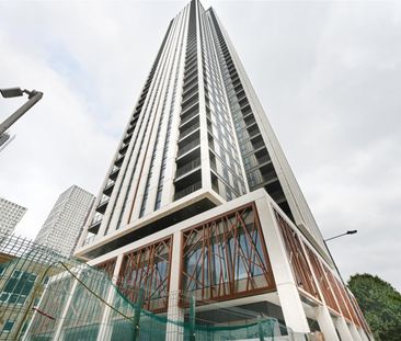 One Thames Quay, 225 Marsh Wall, London, E14 - Photo 1