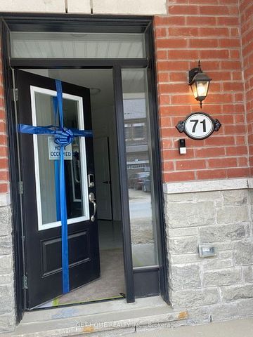 For Lease - 71 Keppel Circle, Brampton, Ontario - Photo 3