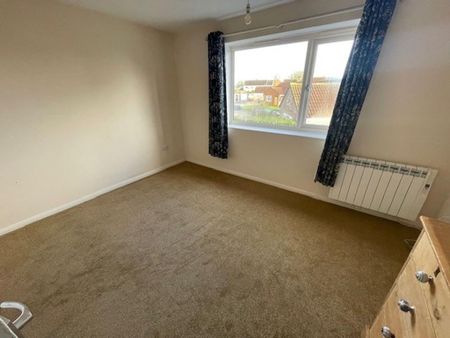 2 bedroom semi-detached house to rent - Photo 5