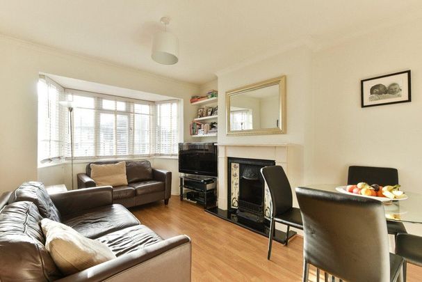 2 bedroom maisonette to rent - Photo 1