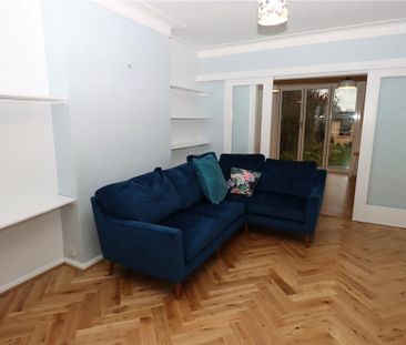 3 bedroom semi-detached house to rent - Photo 2