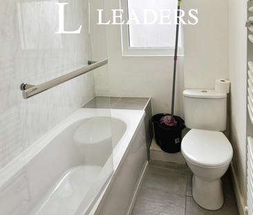 1 bedroom in a house share to rent - Photo 2