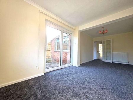 The Butts, Newent, GL18 - Photo 3