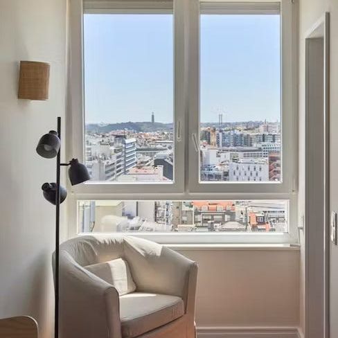 Rua Latino Coelho, Lisbon, Lisbon 1050-132 - Photo 1