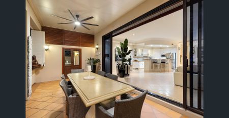 Embrace an Enviable Main River Lifestyle - Unfurnished - Photo 3