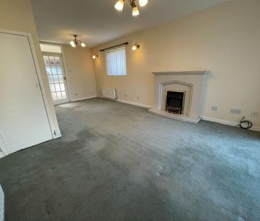 2 bedroom end of terrace house to rent - Photo 4