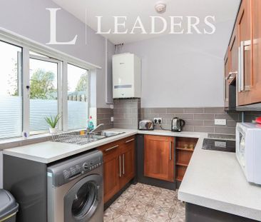 1 bedroom in a house share to rent - Photo 5