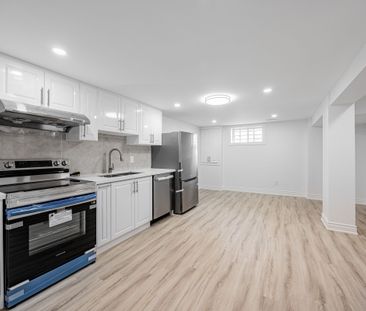 For Lease - 225 Essex- Basement unit Avenue, Richmond Hill, Ontario - Photo 1