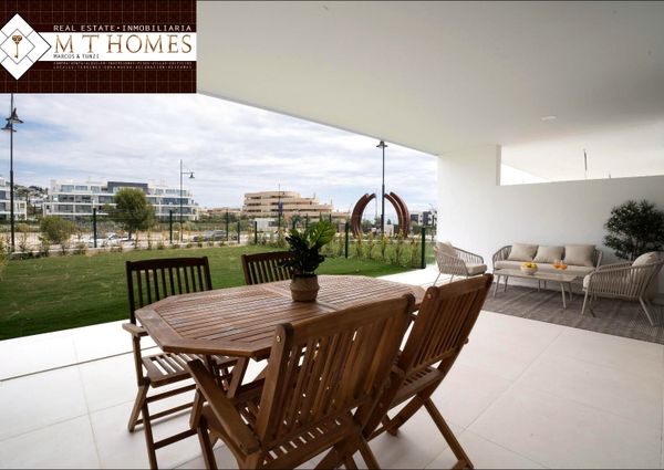 BRAND-NEW LUXURY GROUND FLOOR APARTMENT – EL HIGUERÓN – PRIVATE GARDEN & LARGE TERRACE – WALKING DISTANCE TO RESORT AMENITIES