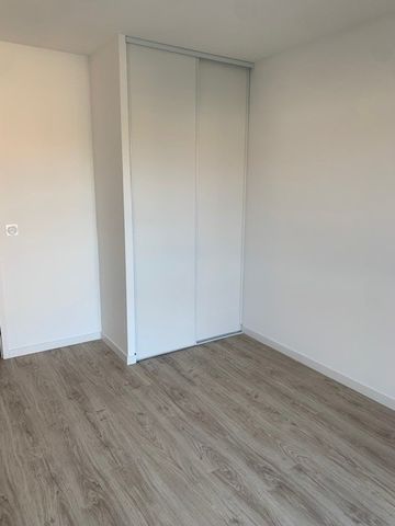 Location Appartement 3 pièces 63m² - Photo 5