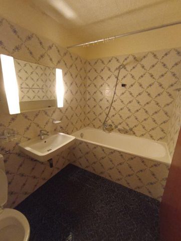 Appartement de 2.5 pièces situé au 9ème étage - Photo 2