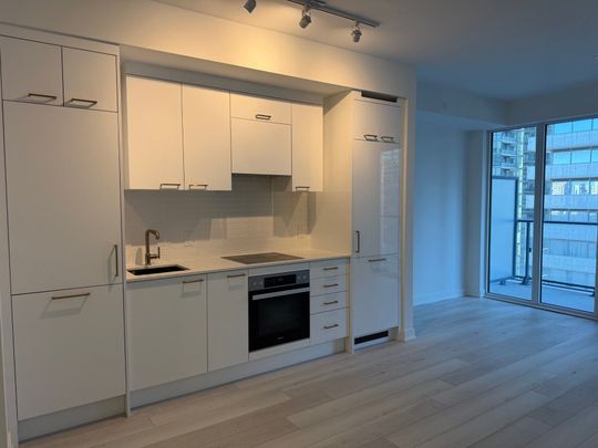 For Lease - 634 Church Street Unit# 1701, Toronto, Ontario - Photo 1