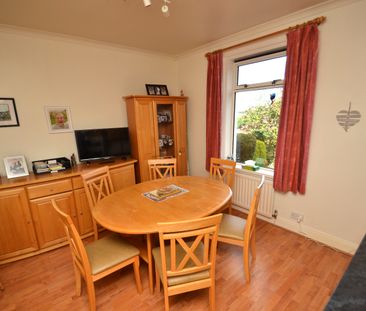 3 bed semi-detached house to rent in Kilpatrick Gardens, Glasgow, G76 - Photo 4