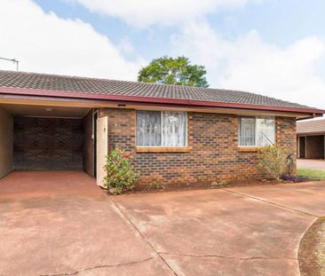 Modern 2-bedroom Unit in Popular Suburb - Photo 1