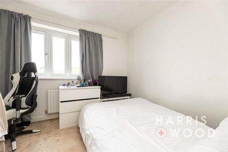 2 bedroom end of terrace house to rent - Photo 5