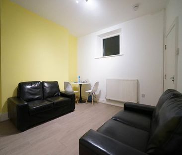 2 Lower Penrallt - Photo 2