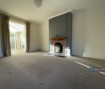 2 bedroom semi-detached house to rent - Photo 1