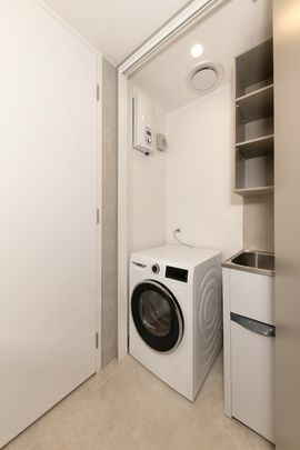 Urban Living At The Eastbourne! - Photo 1