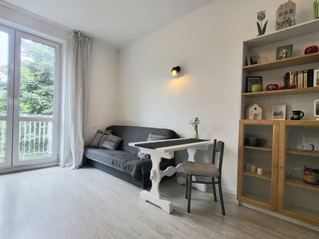 Nieruchomość przy metrze w świetnym punkcie! 36.66 m² - Photo 2