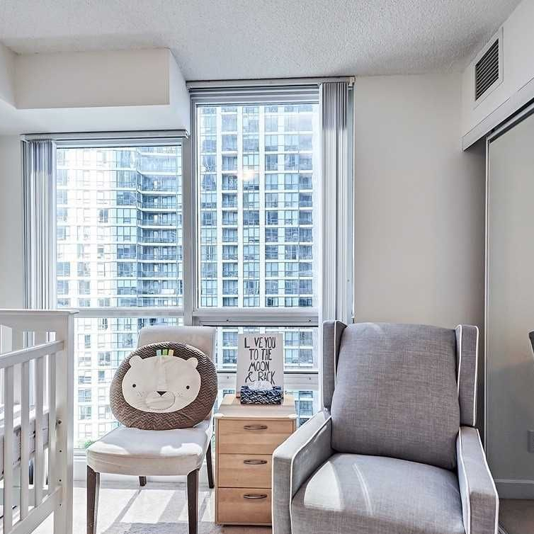 For Lease - 18 Harbour Street Unit# 1508, Toronto, Ontario - Photo 1