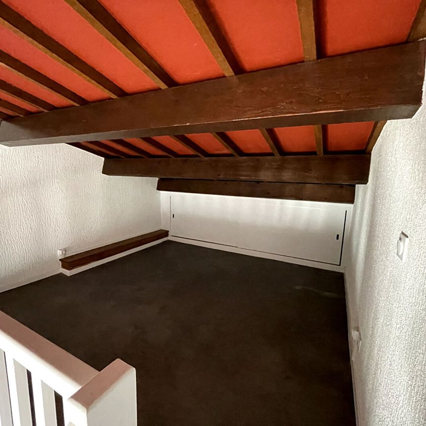 À louer - Carro Studio + mezzanine avec terrasse, aperçu mer et garage , - Photo 1