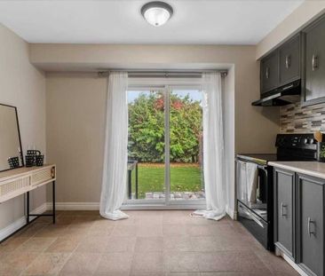 For Lease - 7 Inglis Avenue Unit# Main, Clarington, Ontario - Photo 2