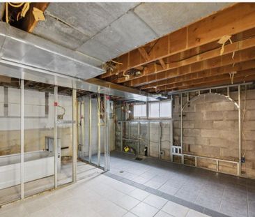 For Lease - 26 Anola Place, Toronto, Ontario - Photo 6