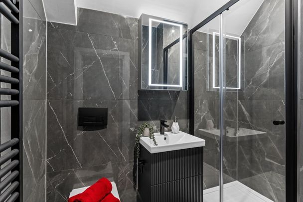 Headgate, Colchester - Photo 1