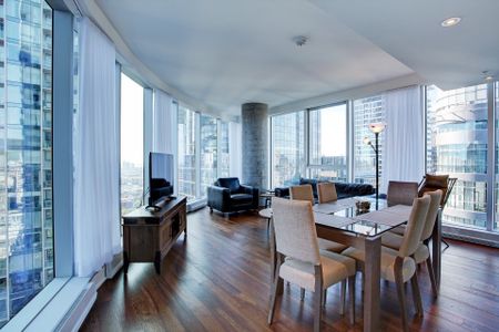 Appartement à louer à Montréal (Ville-Marie) - Photo 2