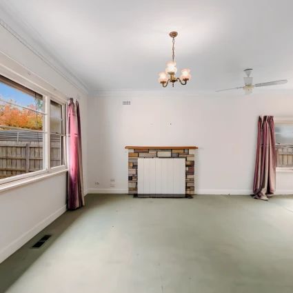 4 Bed, 1 Bath - Photo 1